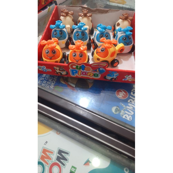 Airplane toys with child-safe plastic toys 