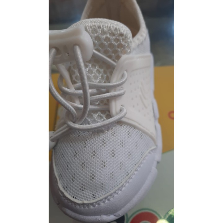 white sports shoes for 0 to 2-year-olds