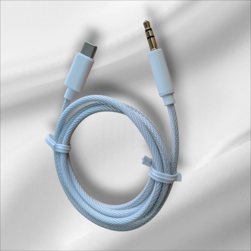 USB-C 3.5 Aux Audio adapter cable comaptible with iphone 15pro/ 15pro max JH-030-A
