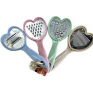 Heart-Shaped Grater & Slicer Set – Stainless Steel Kitchen Tool for Fruits, Vegetables, and Chocolate