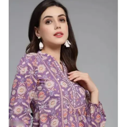 Graceful Women's Top – Elegant & Comfortable Everyday Wear