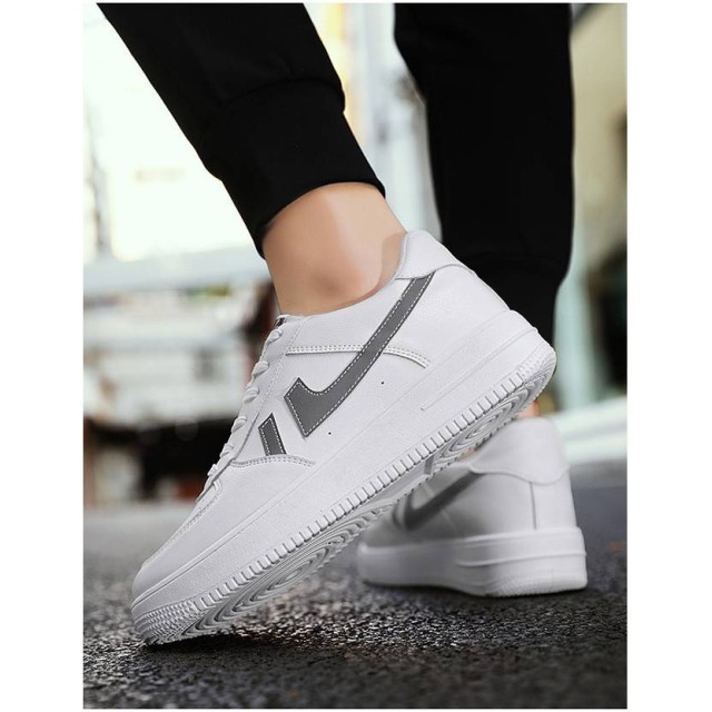 Trending Casual Shoes for Men Stylish Lightweight Sneakers