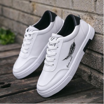 TRENDING CASUAL SHOES FOR MEN 