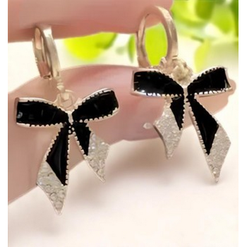 Chic Black Bow Drop Earrings – Elegant Gold-Tone Dangle for Women