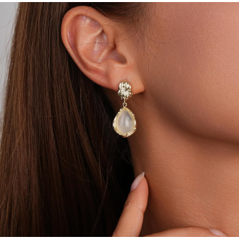 Golden Moonstone Opal Droplet Earrings – Elegant Drop Earrings for Women