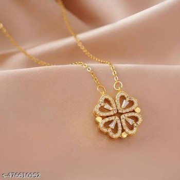 Elegant Gold-Plated Floral Clover Pendant Necklace for Women Girls Designer Four-Leaf Flower Charm with Embedded Stones