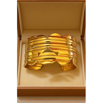 Bold 18K Gold-Plated Wide Cuff Bracelet for Women – Textured Wave Pattern with Cut-Out Detailing – Adjustable Open-Ended Statement Jewellery for Parties, Weddings & Special Occasions