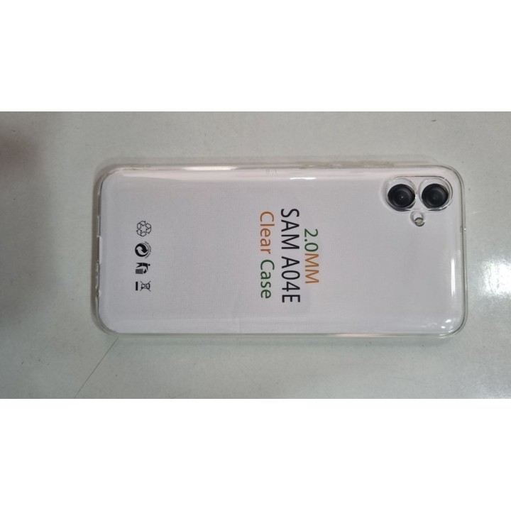 Samsung A04E 2 .0 MM transparent cover