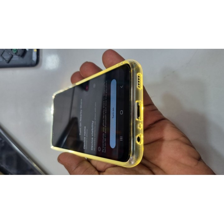 Samsung A04E 2 .0 MM transparent cover