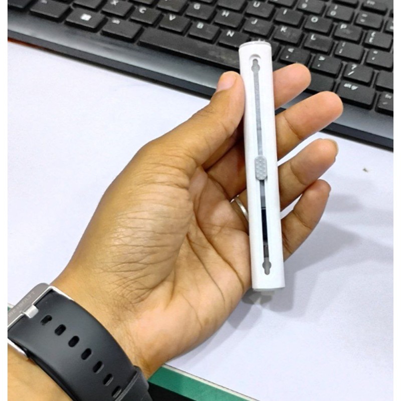 3 In 1 Earbuds Cleaning Pen For Cleaning Of Ear Buds/ Ear Phones/ Mobile/ DIY multifunction cleaning pen