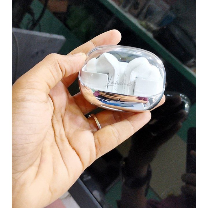 Landmark plus SEETRU 7 wireless Bluetooth earbuds high-quality HD sound audio LM-BS309 charging cable type- c compatible with devices 